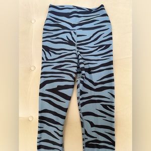 Beachriot leggings